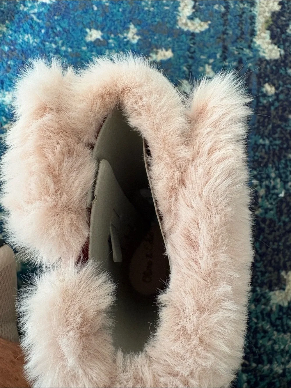 Olive & Edie Pink Glitter Faux-Fur Kids Snow Boots